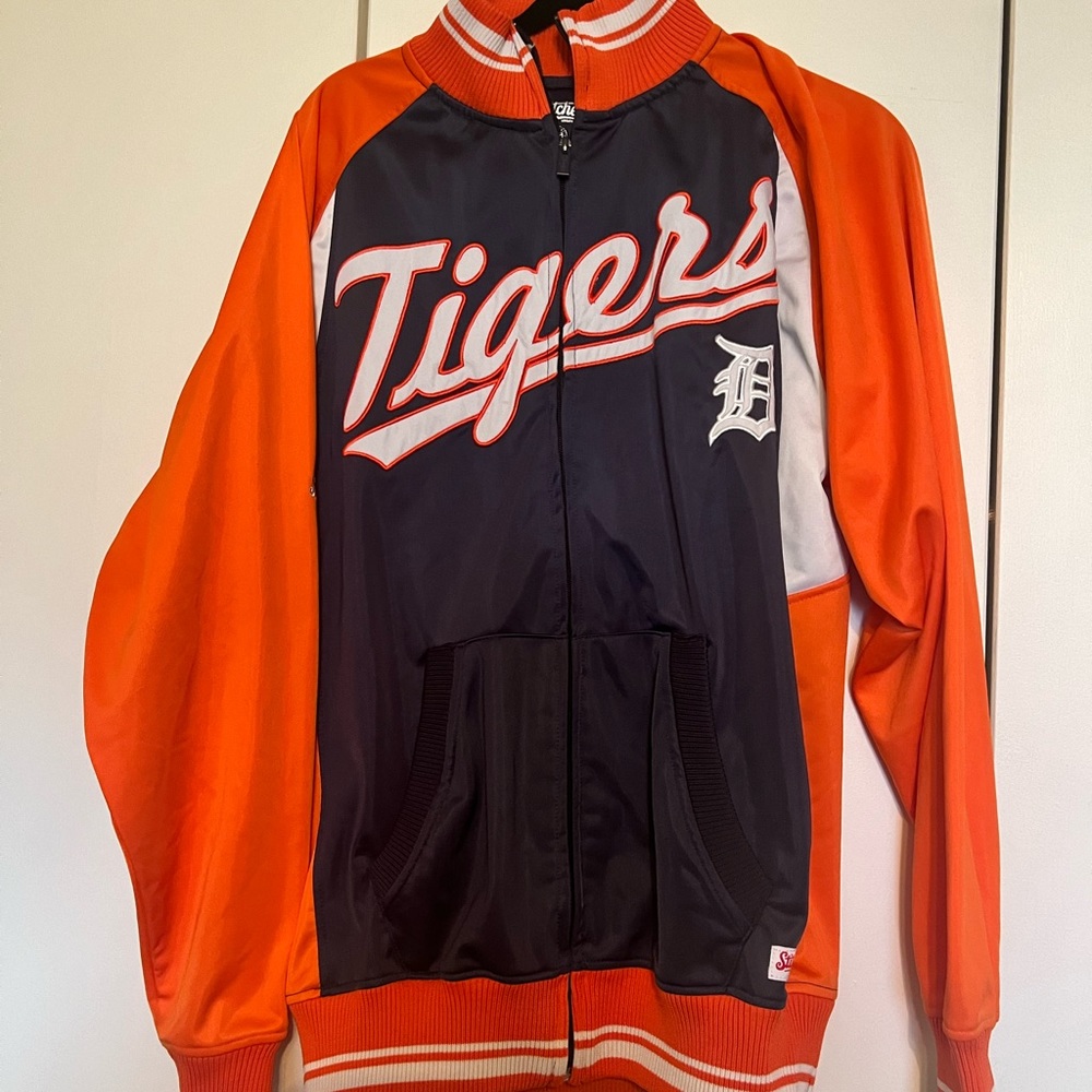 Detroit Tigers men’s full zip up jacket.